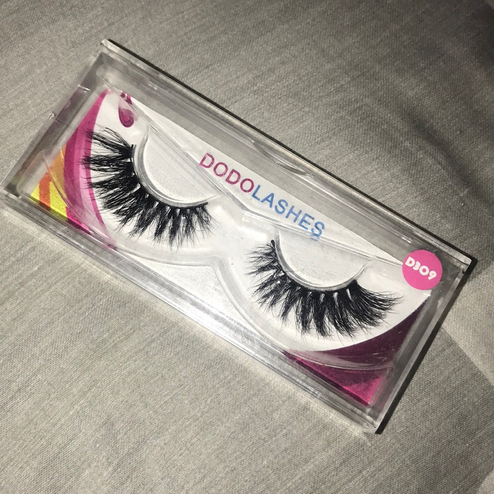 Dodo lashes